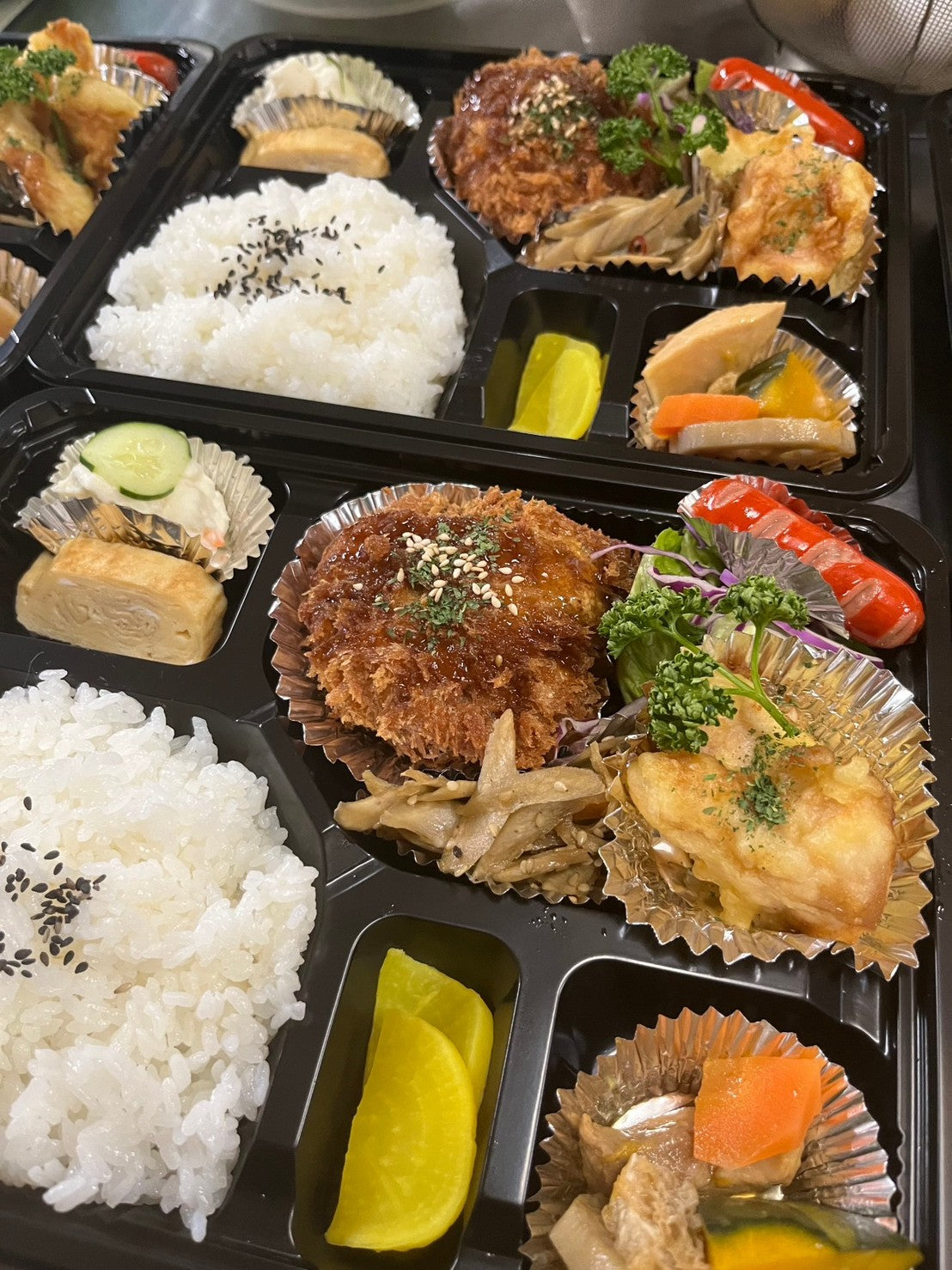 メンチカツ弁当