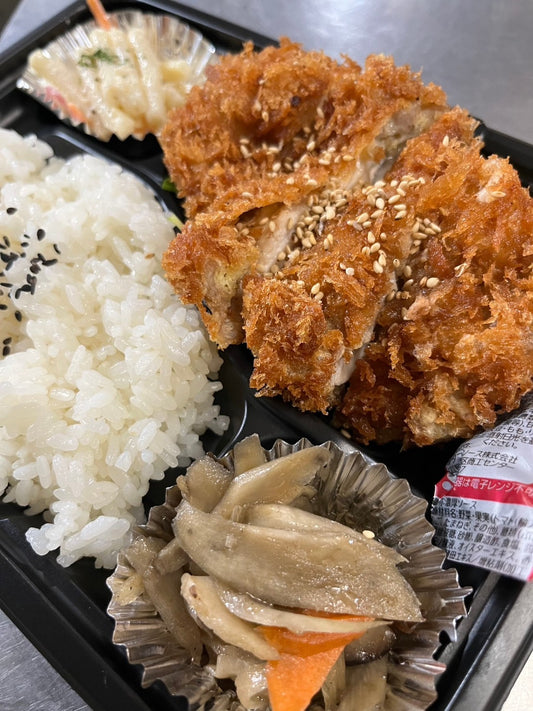 チキンカツ弁当